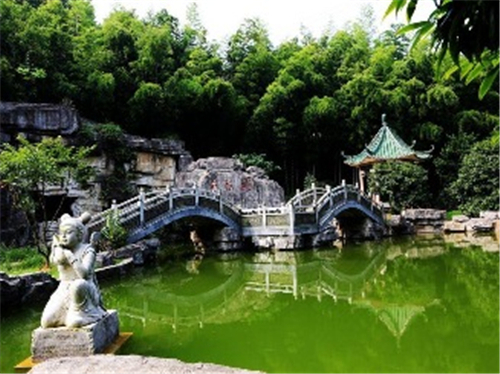 預訂三亞旅游租車的時候要注意什么